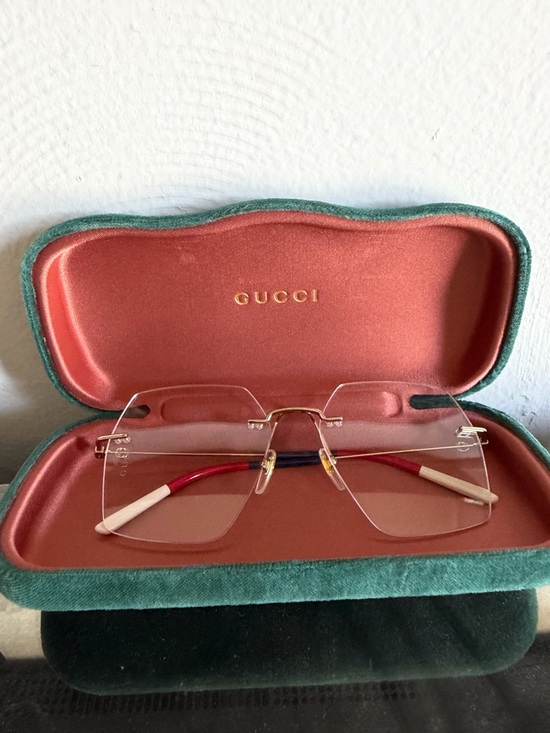 Gucci Accessories - Gucci Hexagon Rimless Sunglasses with Gold Bridge and Clear Lens with Gucci logo